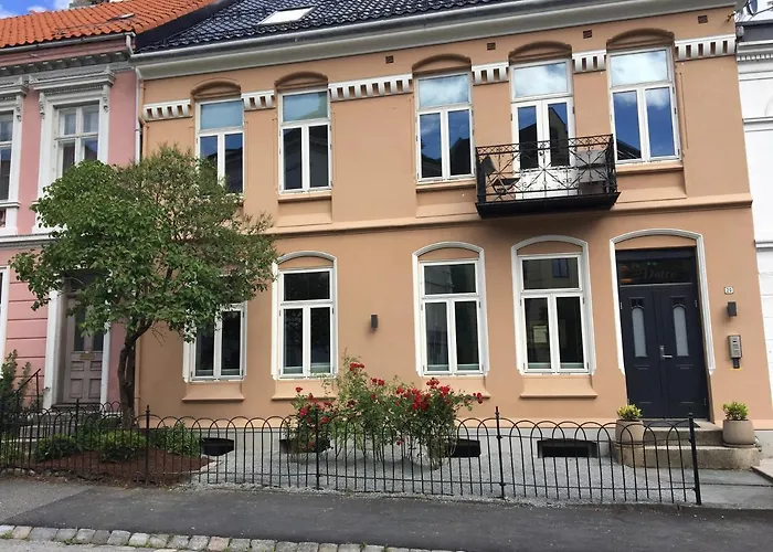 2 Dotre Apartments By Hotel Park